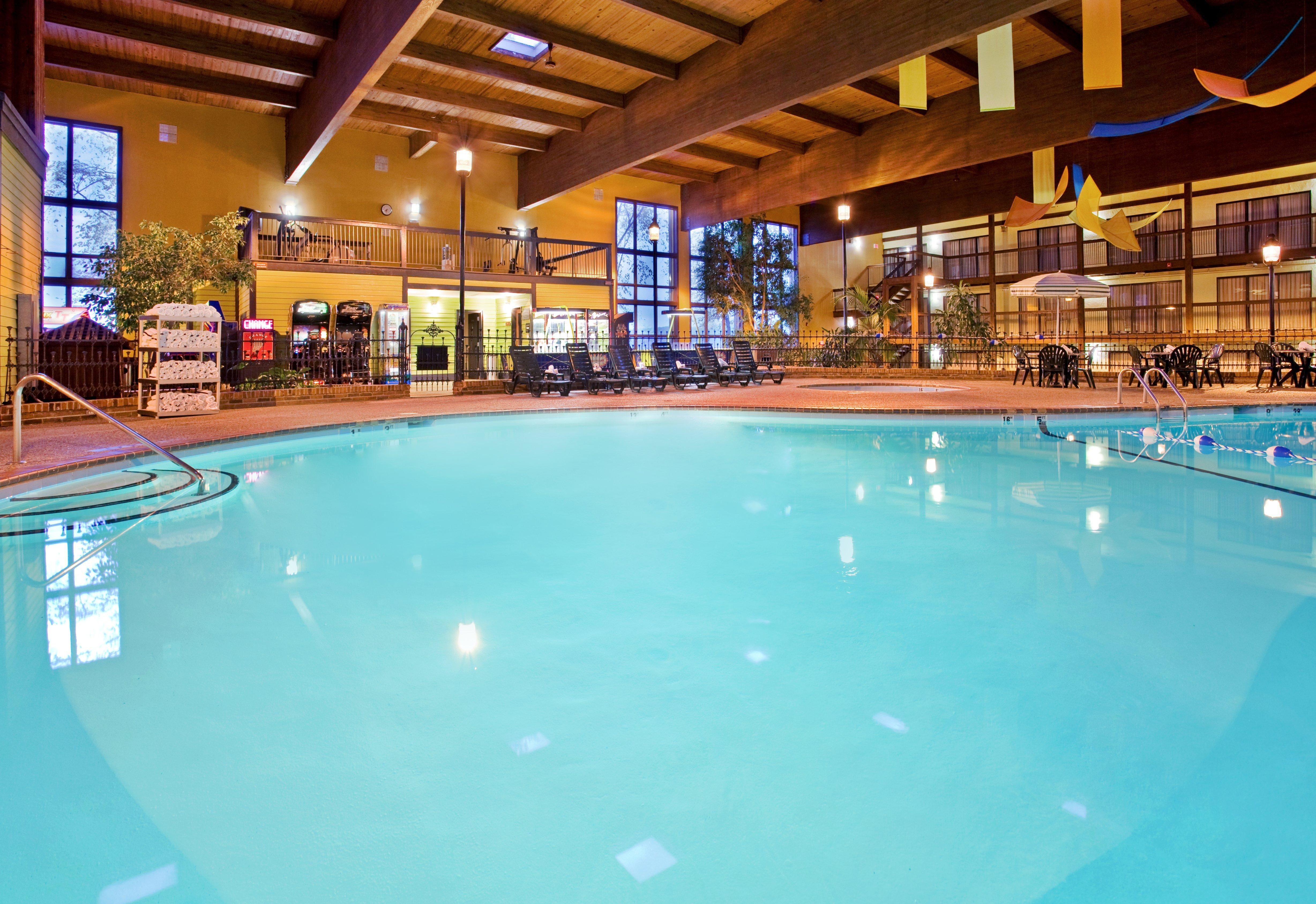 Holiday Inn At Six Flags Saint Louis By Ihg Юрика Экстерьер фото