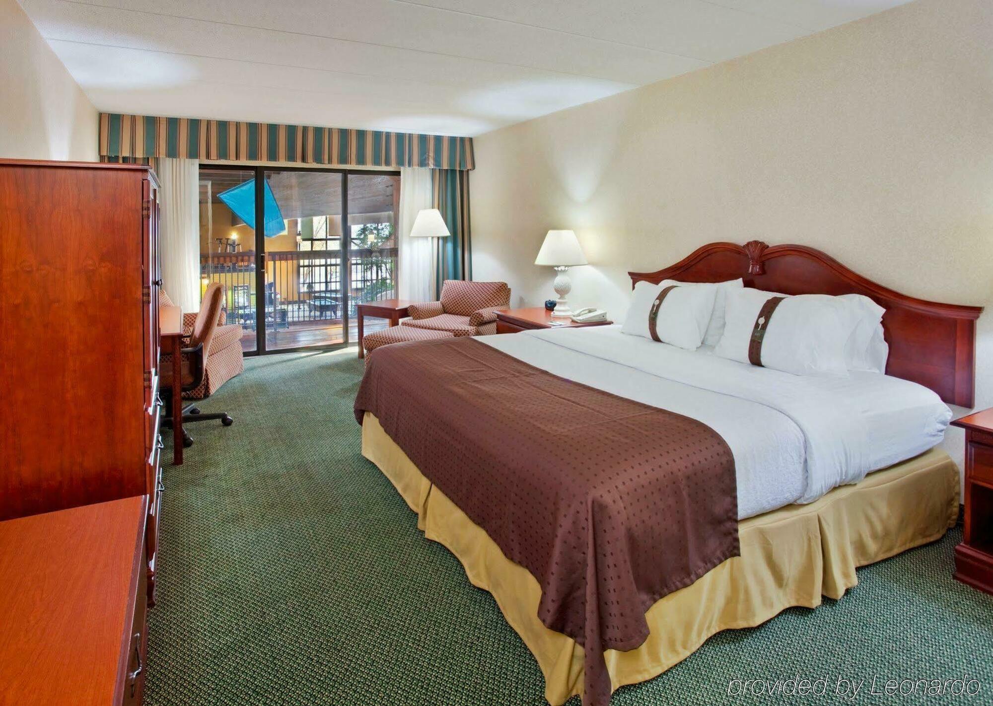 Holiday Inn At Six Flags Saint Louis By Ihg Юрика Экстерьер фото